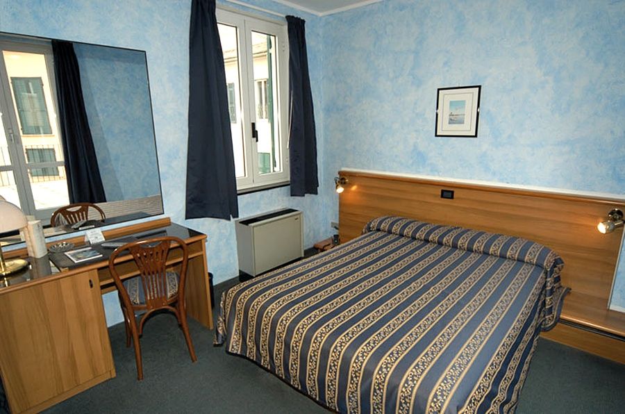Hotel Europa Gênes Extérieur photo