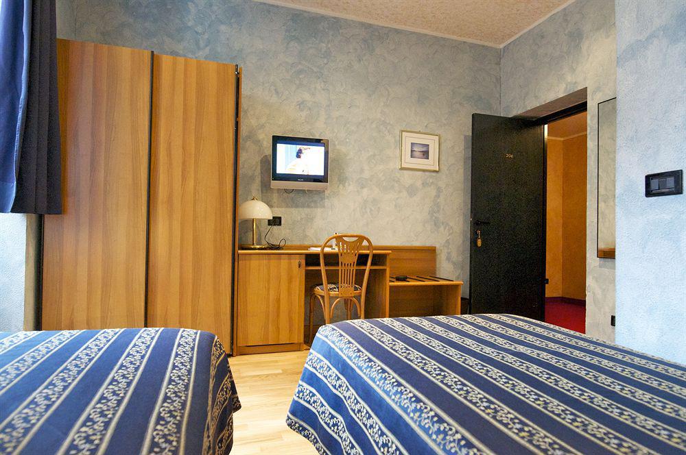 Hotel Europa Gênes Chambre photo