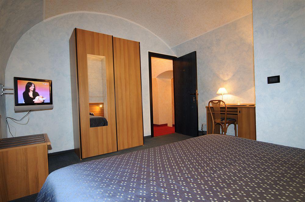 Hotel Europa Gênes Chambre photo